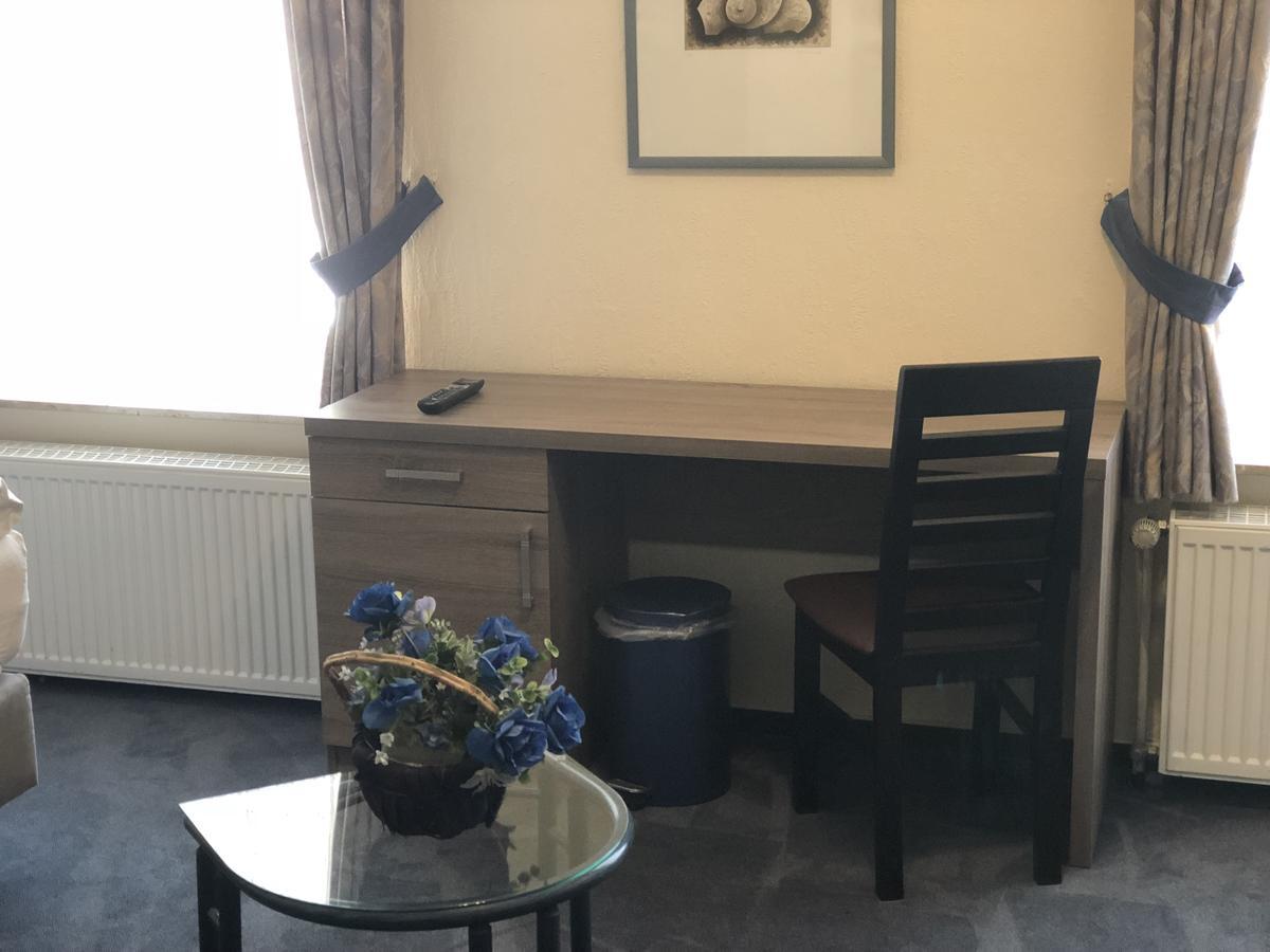 Hotel Junkerhaus Bad Salzuflen Bagian luar foto